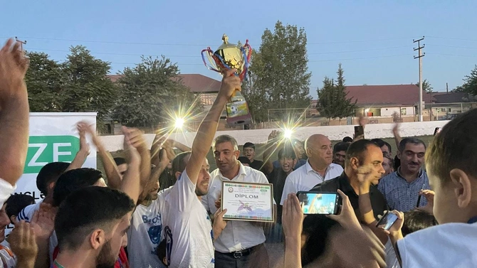 Salyanda şəhidlərin xatirəsinə həsr olunmuş futbol turniri keçirildi — FOTOLAR