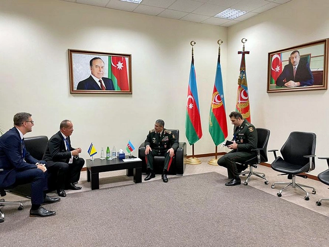 Zakir Həsənov Bosniya və Herseqovinanın müdafiə naziri ilə görüşüb — FOTO