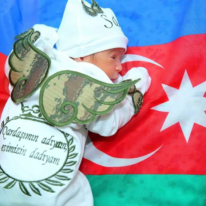 Əkiz övladı dünyaya gələn şəhid atası: “Oğlumun yeri boş qalmadı” Əkiz övladı dünyaya gələn şəhid atası: “Oğlumun yeri boş qalmadı”