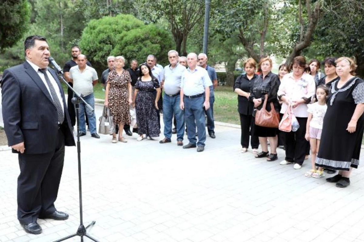 Gəncə şəhərində qaz təsərrüfatı ilə bağlı 14 müraciət dinlənildi — FOTOLAR