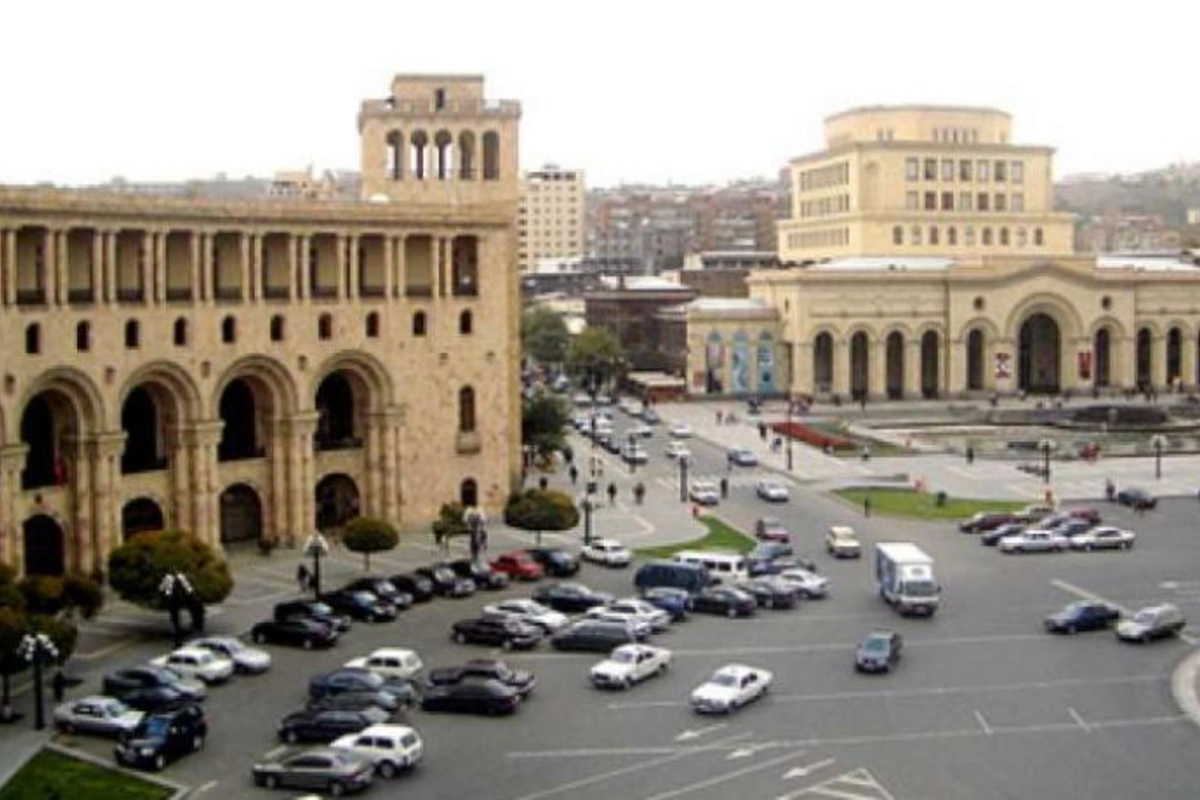Ermənistan yeni geosiyasi mövqe seçir? — ŞƏRH