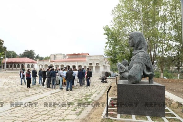 Beynəlxalq səyahətçilərin Ağdama səfəri başlayıb — YENİLƏNİB (FOTO/VİDEO) Beynəlxalq səyahətçilərin Ağdama səfəri başlayıb — YENİLƏNİB (FOTO/VİDEO)