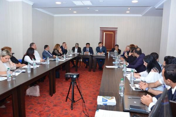Qayıdış prosesində QHT-lərin rolu mövzusunda təlim keçirilib — FOTOLAR
