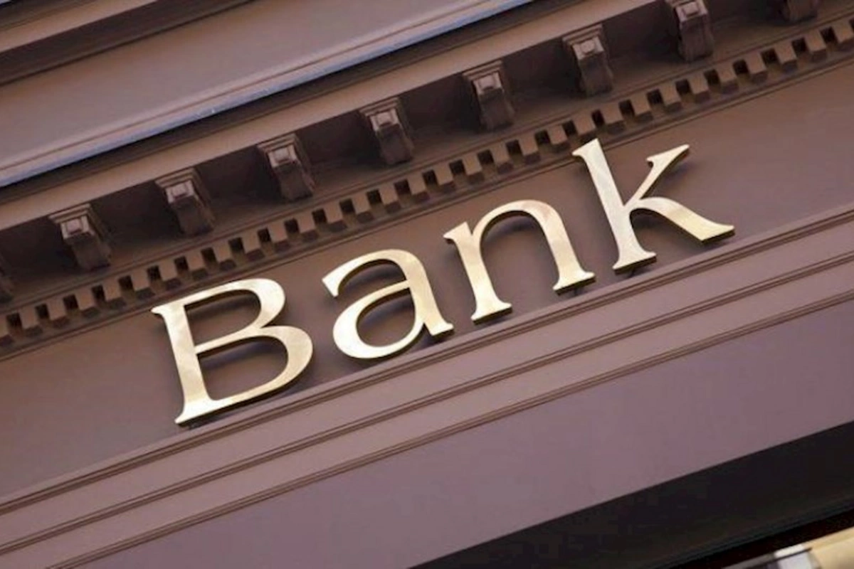 Sabiq bank rəhbəri Ali Məhkəməyə müraciət etdi