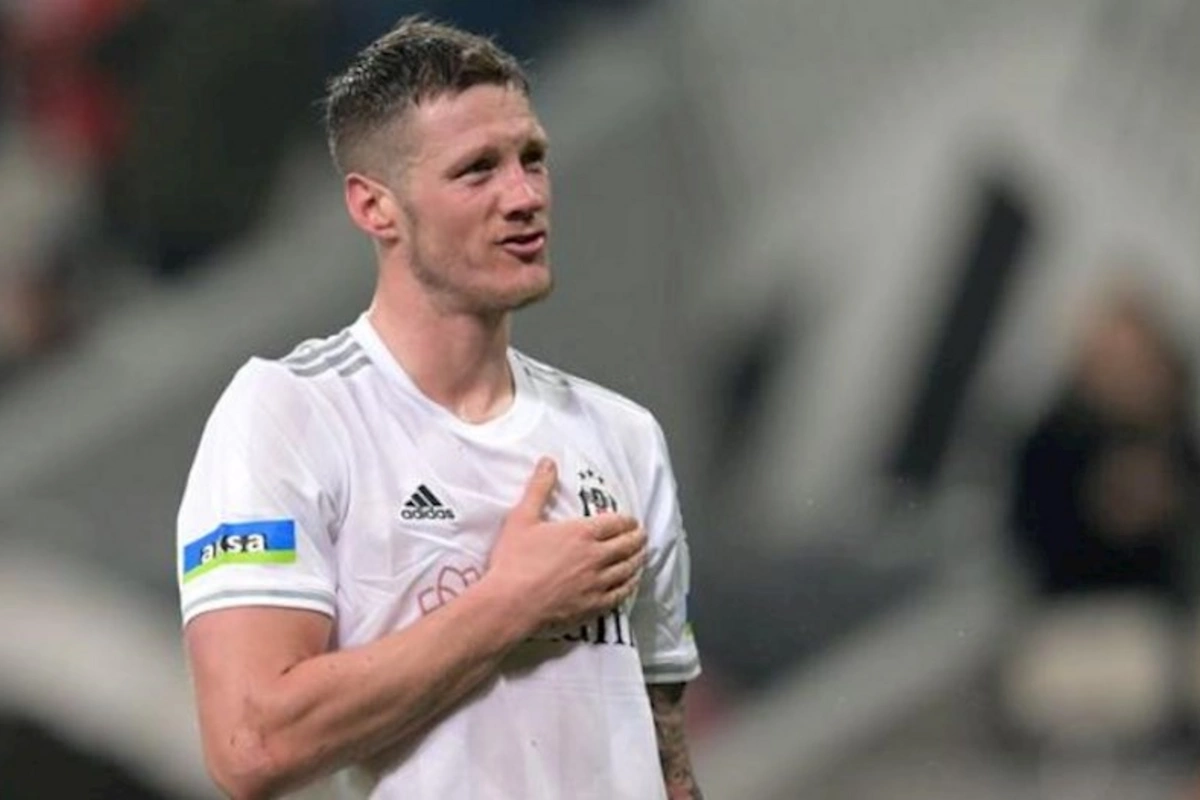 “Beşiktaş”ın hücumçusu “Mançester Yunayted”ə keçir