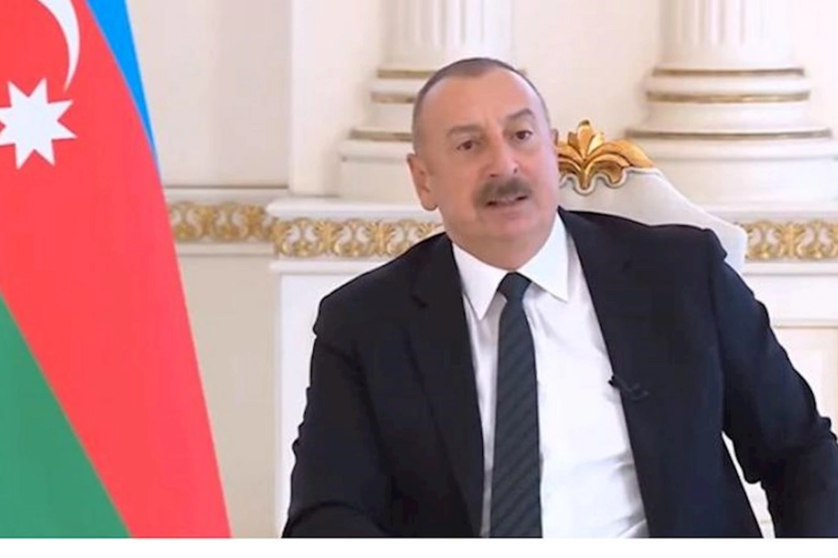 Gəlmişdi siqaret xahiş etməyə — Prezident o ermənidən danışdı (VİDEO)