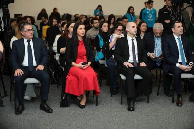 MEDİA hesabat verdi — FOTO MEDİA hesabat verdi — FOTO