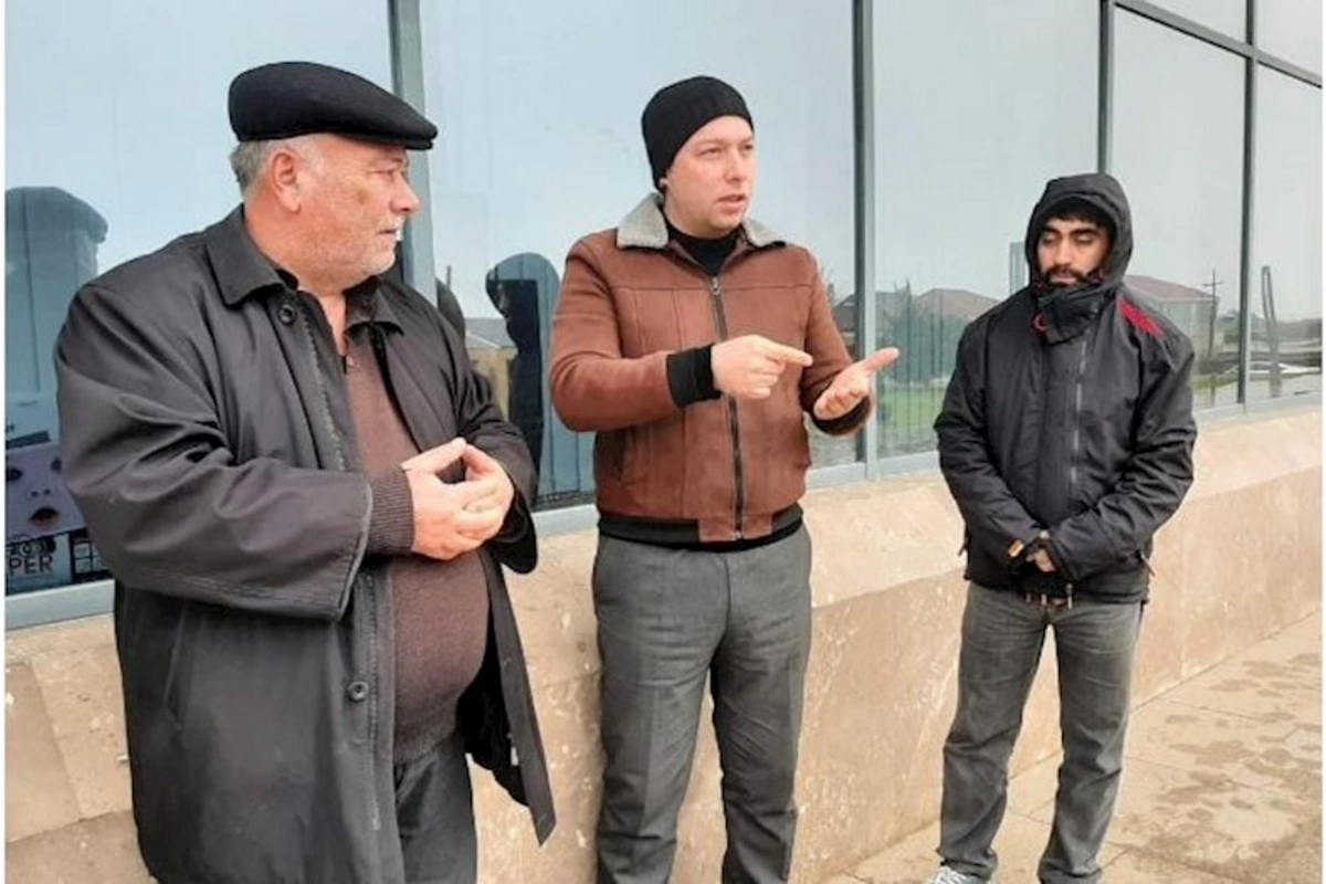 Həftənin son “Açıq mikrofon” aksiyası Neftçala rayonunda keçirilib