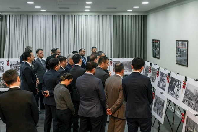 “AzerGold” QSC-də 20 Yanvar faciəsinə həsr olunmuş fotosərgi təşkil olunub — FOTO