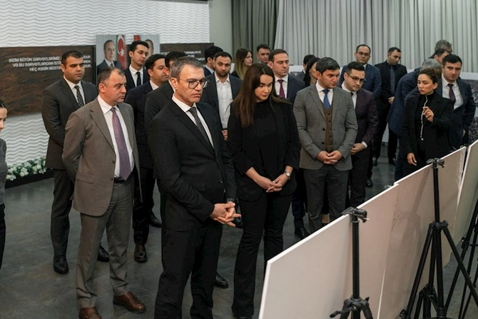 “AzerGold” QSC-də 20 Yanvar faciəsinə həsr olunmuş fotosərgi təşkil olunub — FOTO