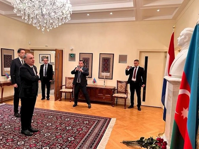 Baş prokuror Haaqada işgüzar səfərdə olub — FOTO Baş prokuror Haaqada işgüzar səfərdə olub — FOTO