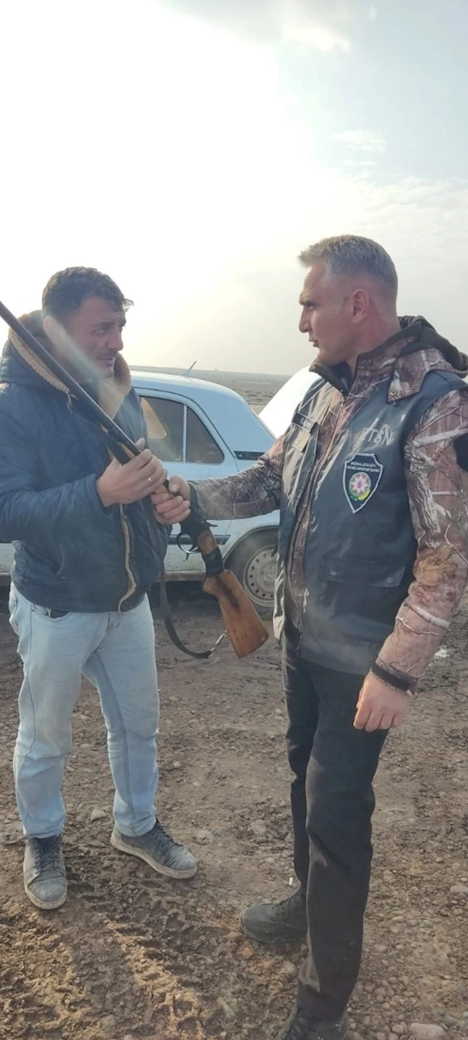 Qanunsuz ov edən şəxslər cəzalandırılıb — FOTO Qanunsuz ov edən şəxslər cəzalandırılıb — FOTO