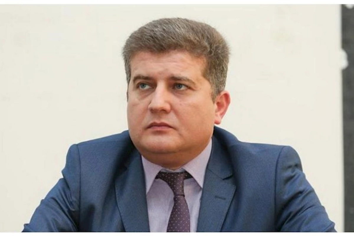 Erkin Qədirlinin mandatı əlindən alınır?