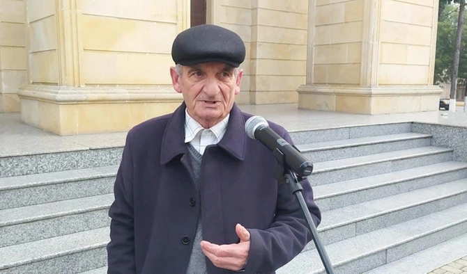 “Səyyar qəbul otağı”nda 6 kəndin sakinlərini birləşdirən eyniyönümlü müraciət — FOTOLAR