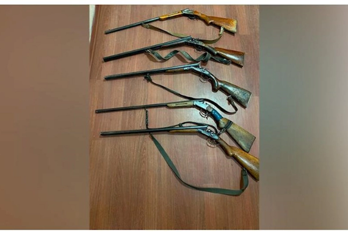 İsmayıllı sakinlərindən qanunsuz ov tüfəngləri götürülüb