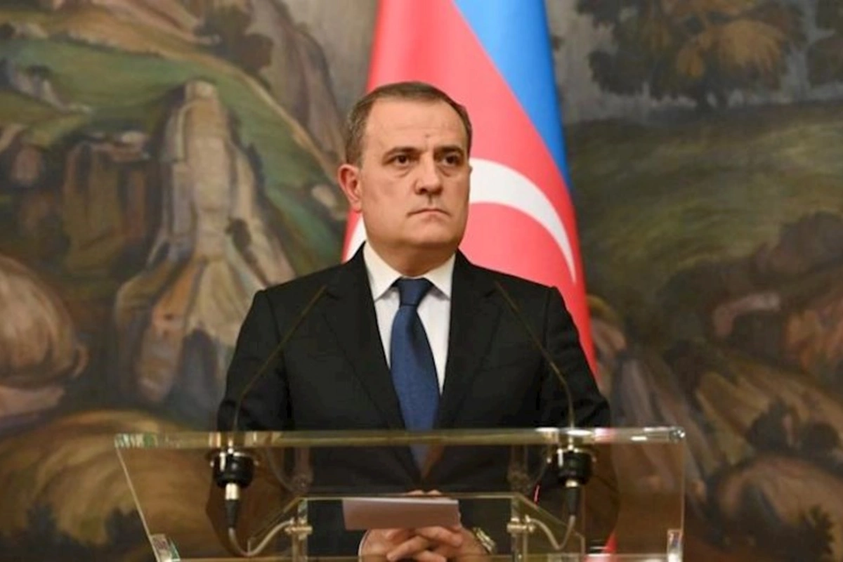 Ceyhun Bayramov İslandiyada səfərdədir