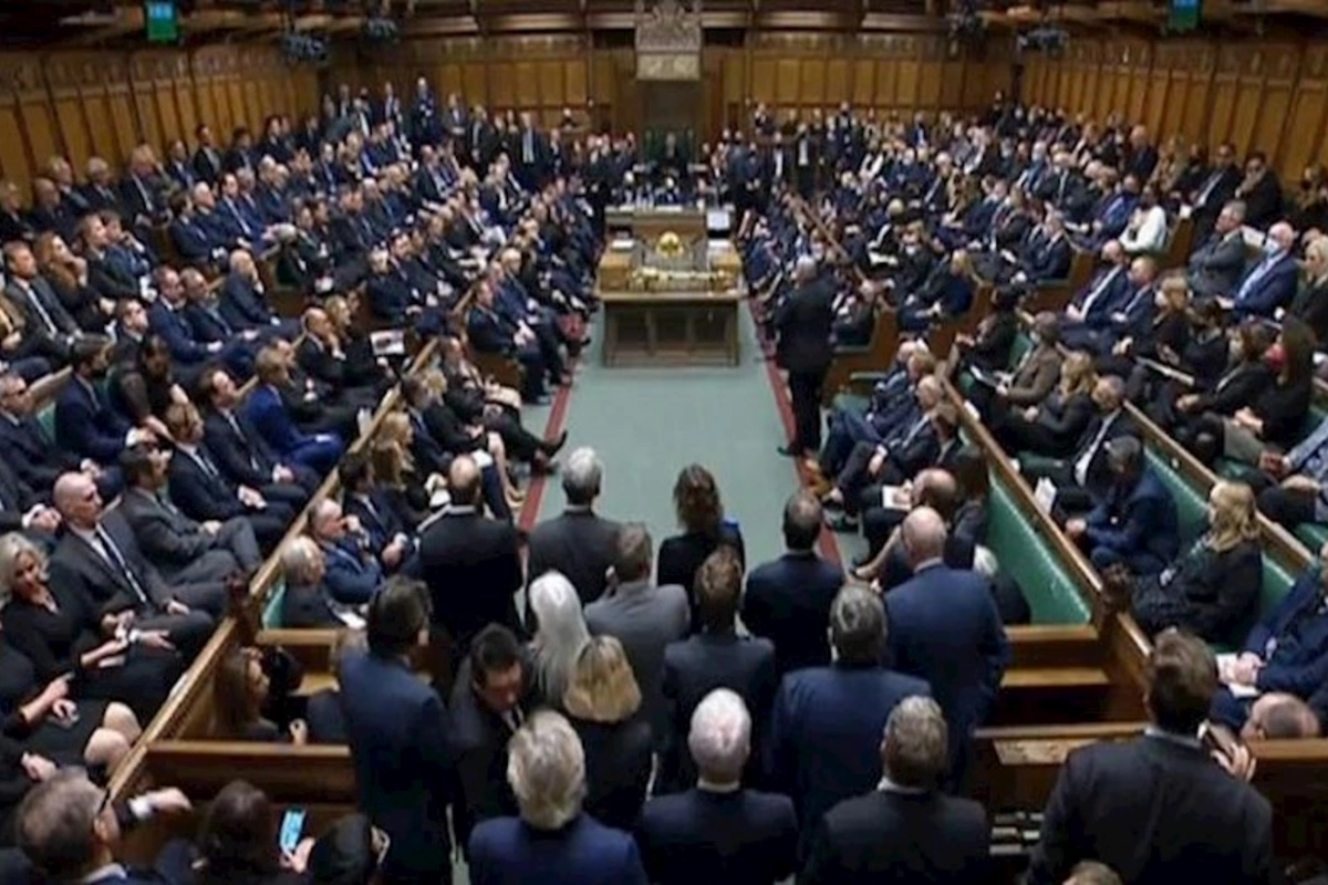 Britaniya-Azərbaycan parlamentlərarası qrupu Orxan Əsgərovun ailəsinə başsağlığı verib