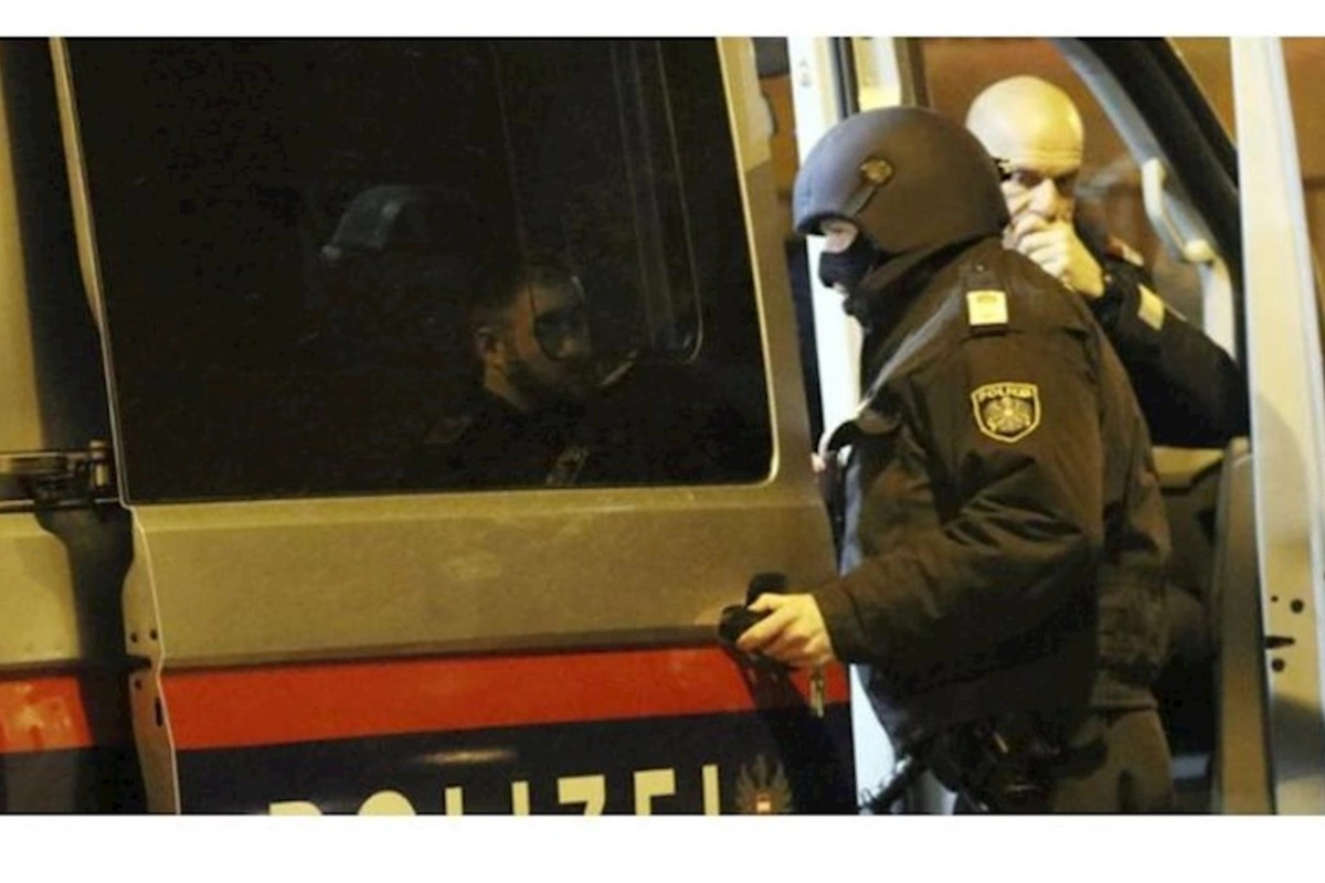 Avstriyada zirzəmidə 6 uşaq tapılıb