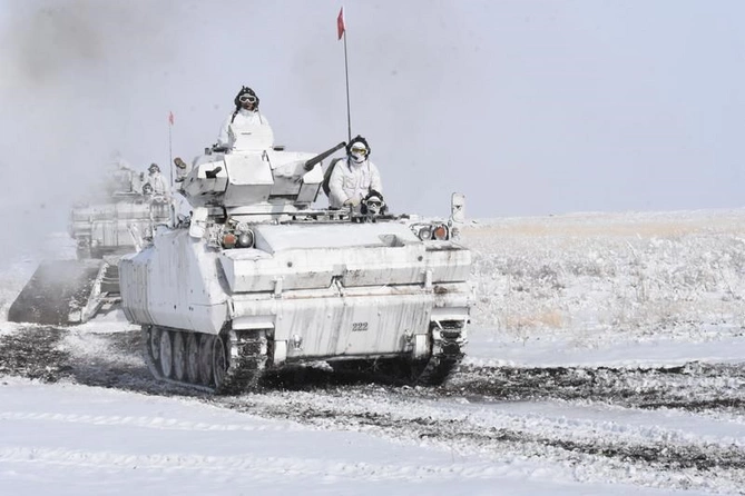 Azərbaycan tankları Türkiyədəki təlimlərdə — FOTOLAR