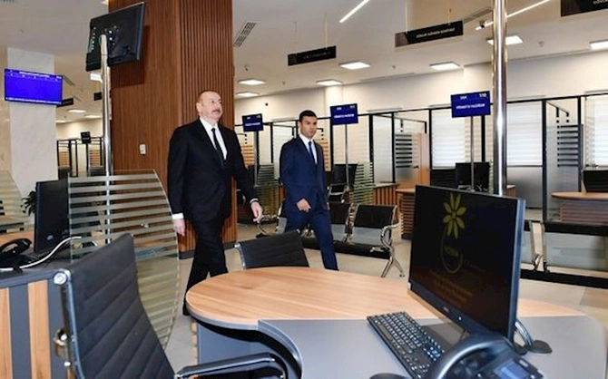 İlham Əliyev “Bakı KOB evi”nin açılışında iştirak edib — FOTO İlham Əliyev “Bakı KOB evi”nin açılışında iştirak edib — FOTO