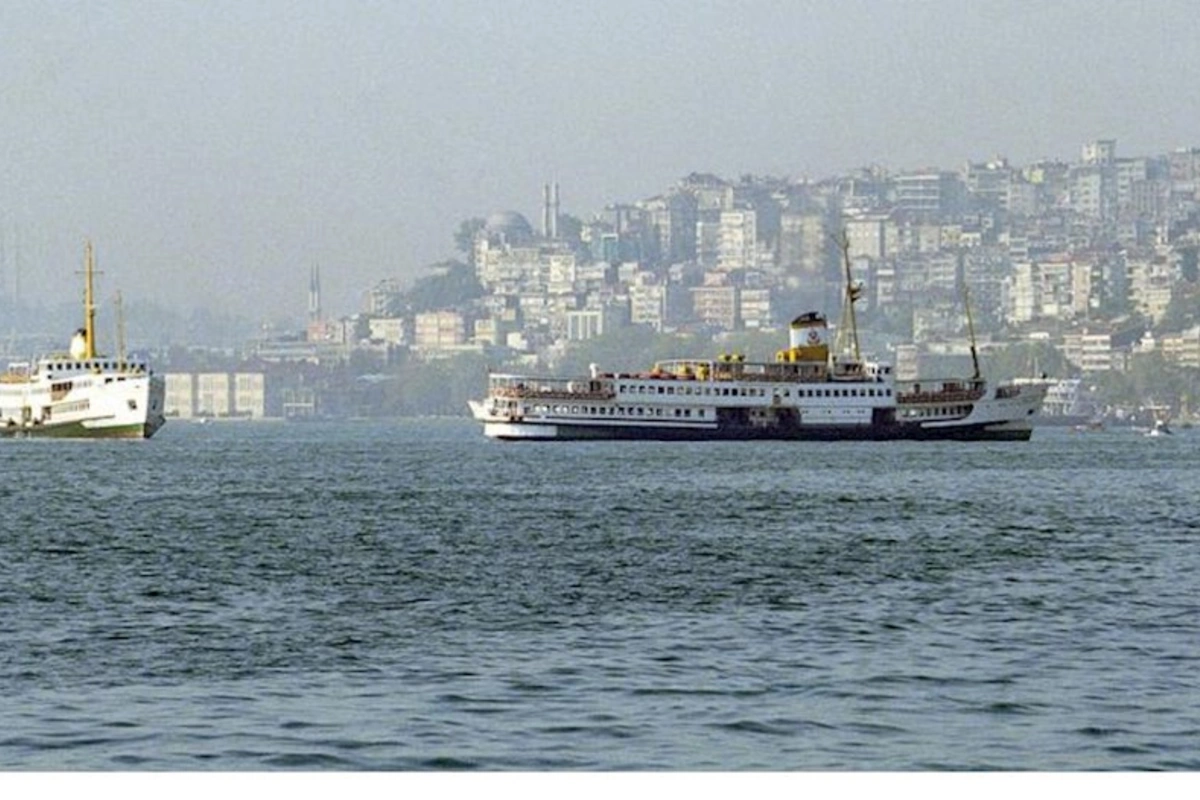 Bosfor boğazı vasitəsilə gəmilərin hərəkəti müvəqqəti dayandırıldı