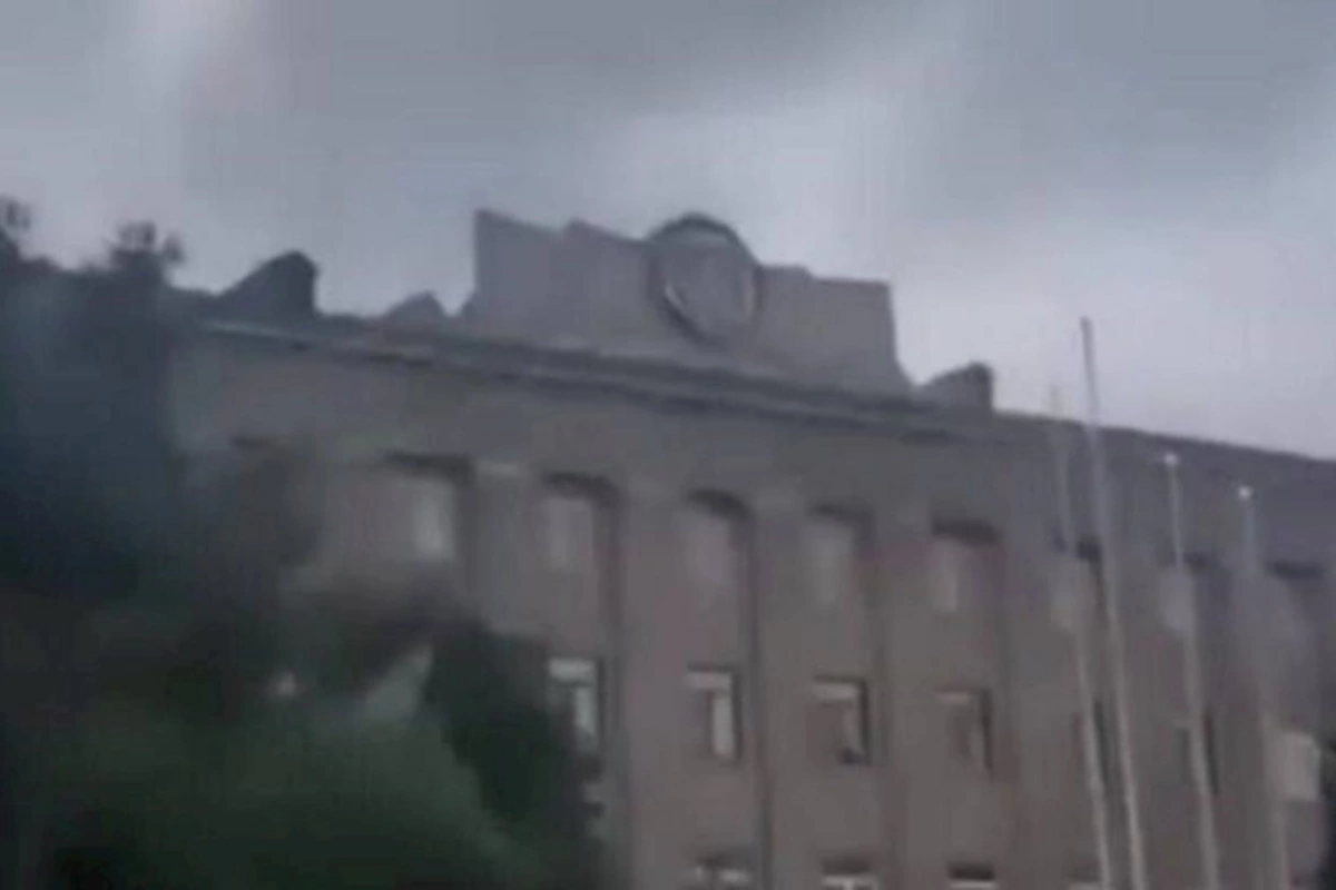Azərbaycan polisləri Xankəndi şəhərində xeyli silah-sursat aşkar edib