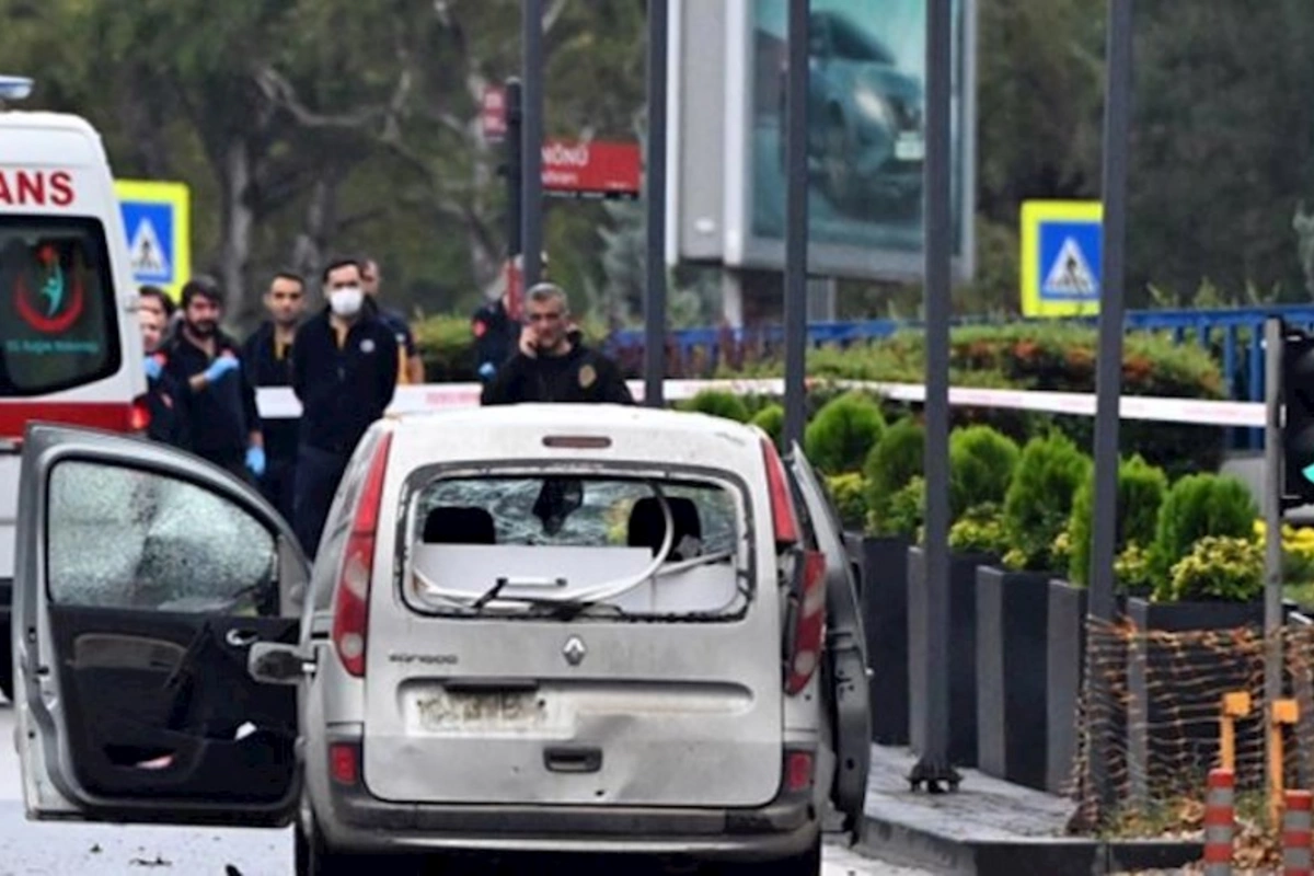 Türkiyədə DİN-in binasına terror hücumu oldu, ölən var — VİDEO