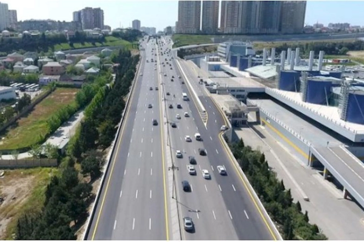 Bu yoldan istifadə edənlənlərin nəzərinə: 40 manat cərimə oluna bilərsiniz