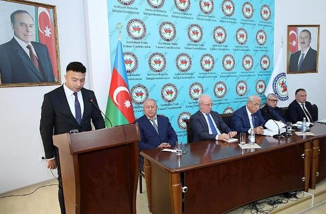 AHİK-də İlham Əliyevin Azərbaycan Prezidenti seçilməsinin 20-ci ildönümü ilə əlaqədar tədbir keçirildi — FOTO