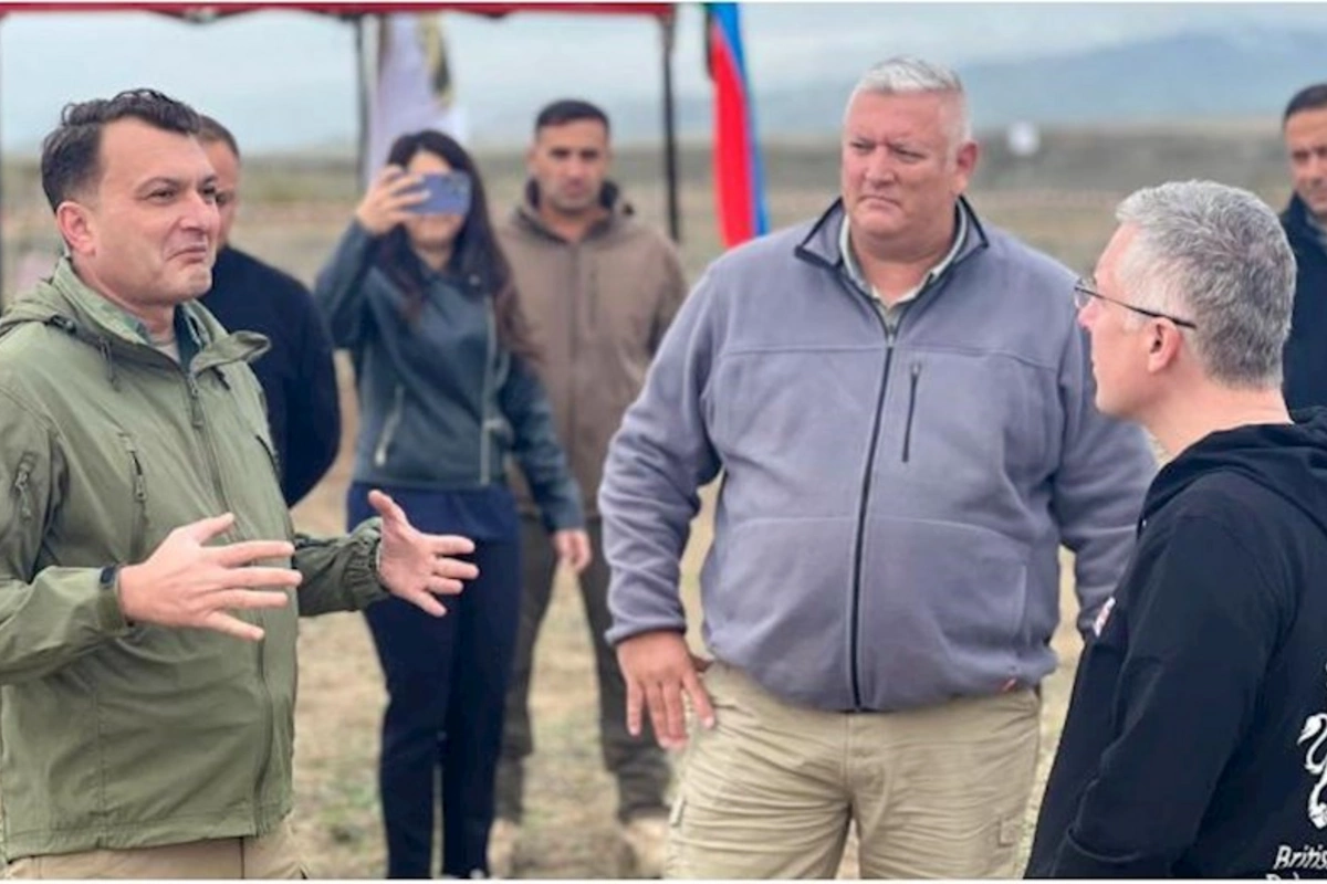 Britaniyalı səfir “Qaya Safety Solutions” MMC-nin minatəmizləmə fəaliyyəti ilə tanış olub — FOTO