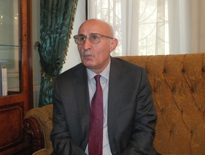 Su ehtiyatı az, istifadəsi çox: “Nəzarət aşağı səviyyədədir” Su ehtiyatı az, istifadəsi çox: “Nəzarət aşağı səviyyədədir”