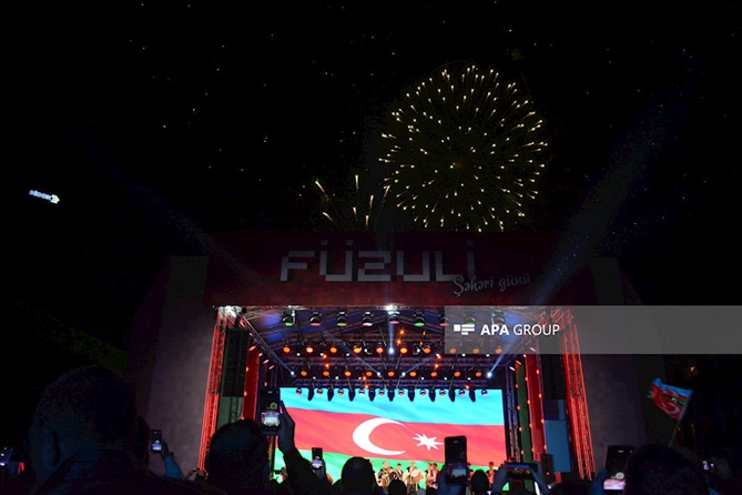 Füzuli Şəhəri Günü ilə bağlı atəşfəşanlıq olub — FOTOLAR