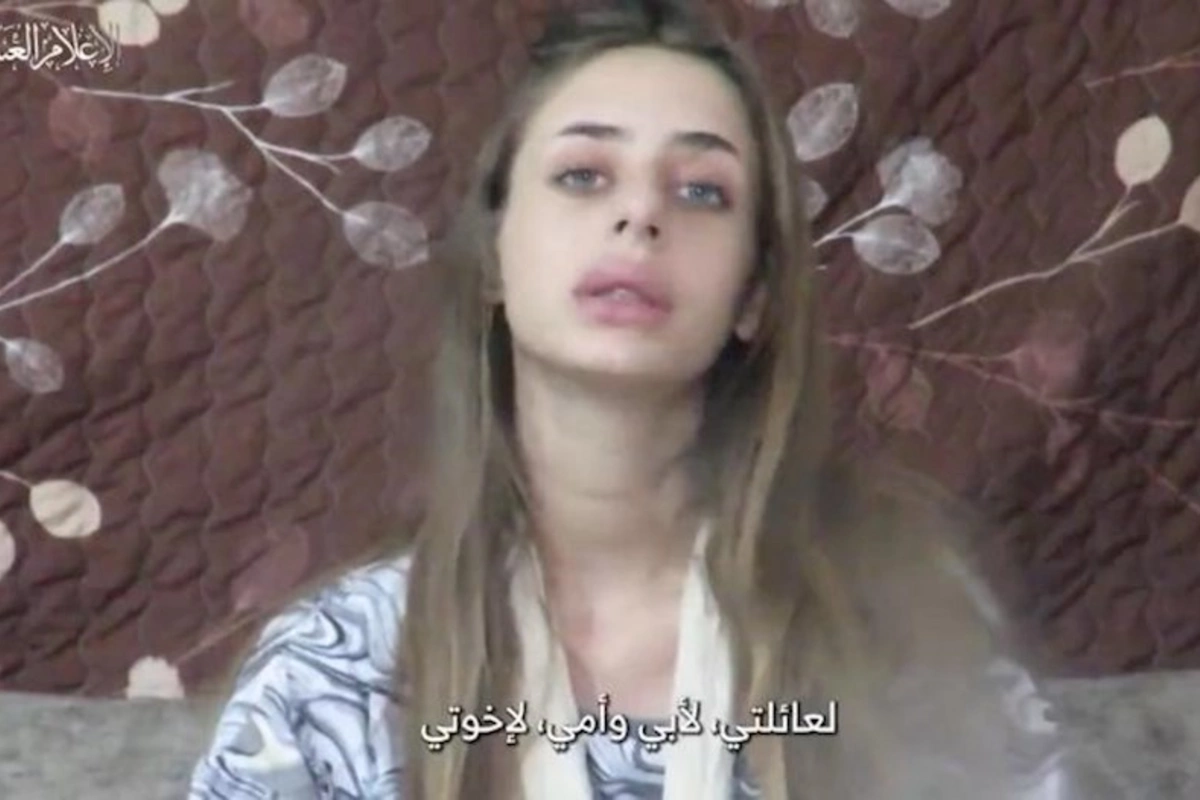 HƏMAS ilk dəfə girovlardan birinin görüntülərini yaydı — VİDEO
