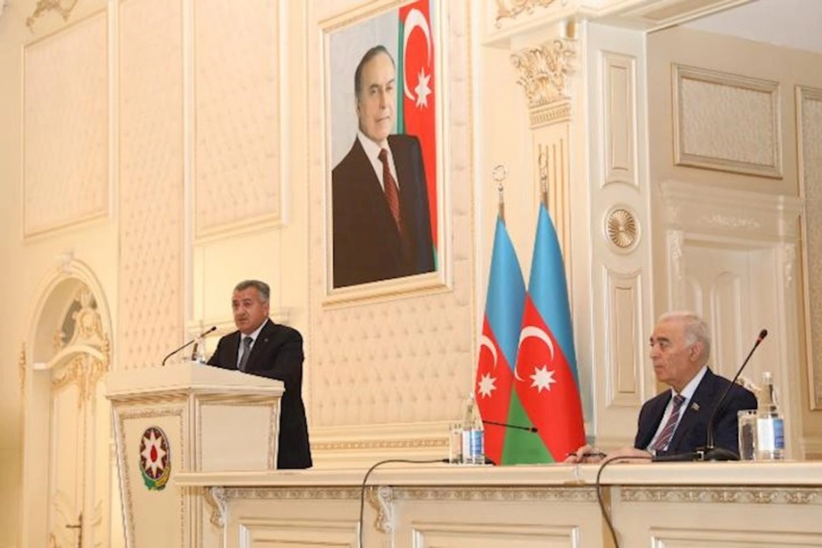 Abşeronda “Böyük yolun uğurlu davamı” mövzusunda konfransı keçirildi — FOTOLAR