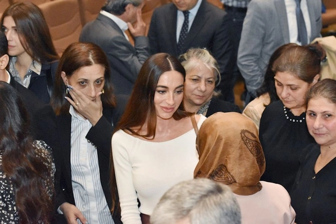 “Oğul” sənədli filmi nümayiş olundu — FOTOLAR