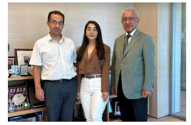Prezident təqaüdü alanlar arasında onlar da var — FOTO