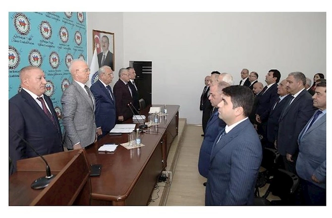 AHİK-də Müstəqilliyin Bərpası Günü münasibətilə tədbir keçirildi — FOTO