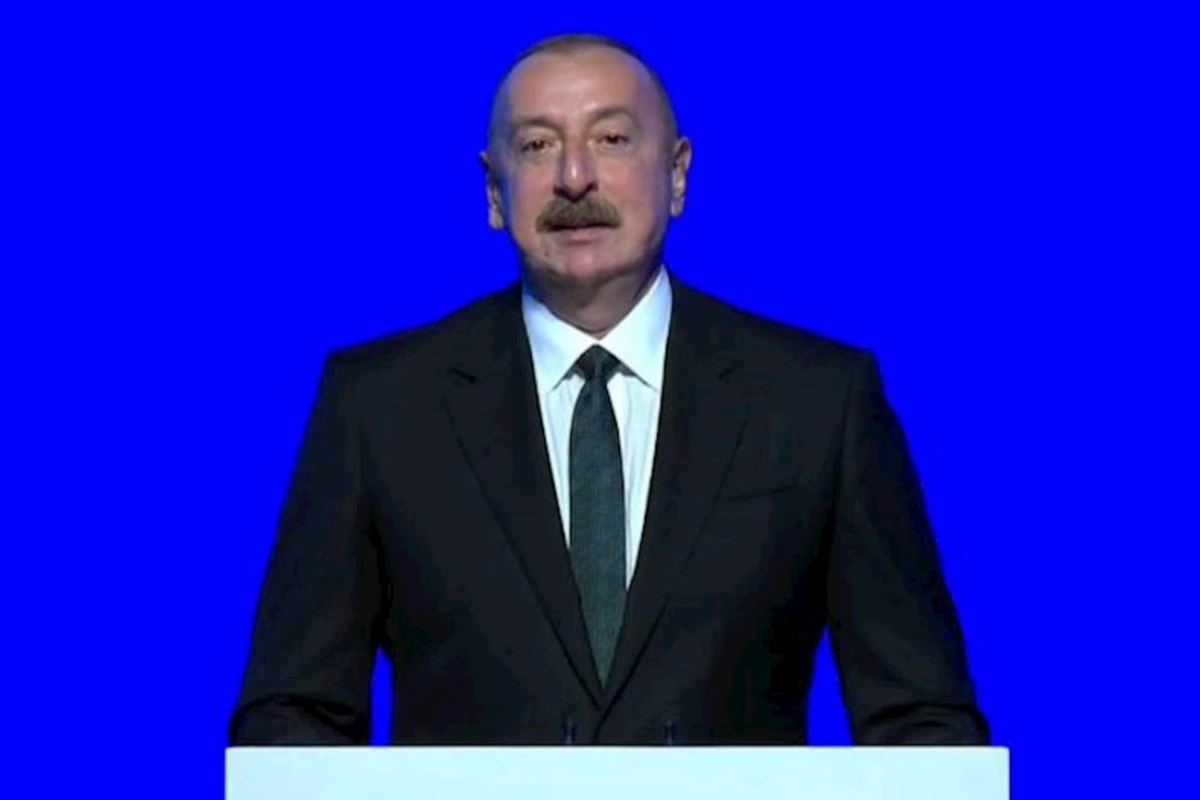 Əsrə bərabər 21 il