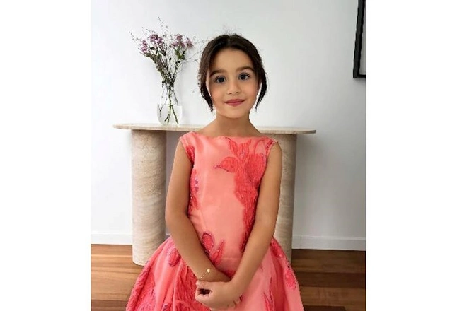 Safurə qızına ad günü etdi — FOTO