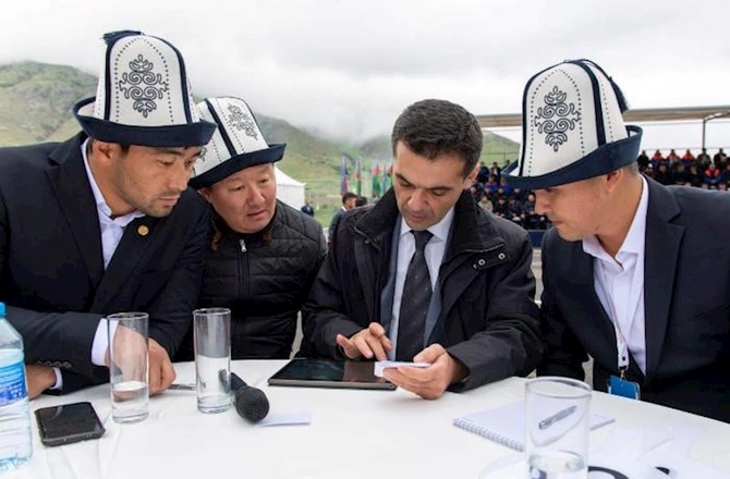 Azərişıq Türkdilli dövlətlərin energetiklərini Hadrutda bir araya topladı — FOTOLAR Azərişıq Türkdilli dövlətlərin energetiklərini Hadrutda bir araya topladı — FOTOLAR