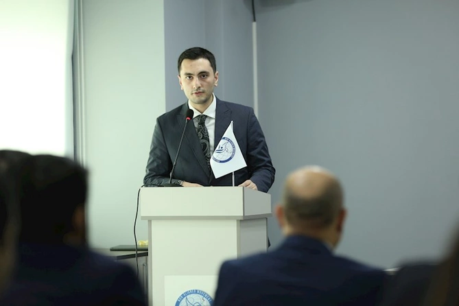 Diplomatik korpus nümayəndələri QHGT-nin mənzil qərargahını ziyarət etdi — FOTOLAR Diplomatik korpus nümayəndələri QHGT-nin mənzil qərargahını ziyarət etdi — FOTOLAR