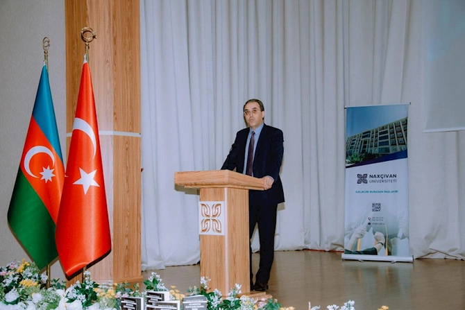 “Naxçıvan” Universitetində Əziz Səncərlə onlayn görüş KEÇİRİLDİ — FOTOLAR