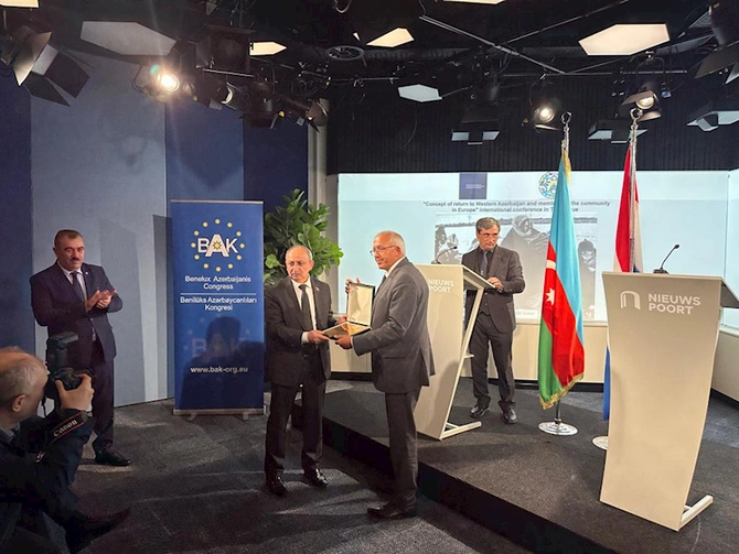 Niderland parlamentində Qərbi Azərbaycana qayıdışla bağlı beynəlxalq konfrans — Toplantıya İrəvan xanının varisi də qatıldı (FOTOLAR)