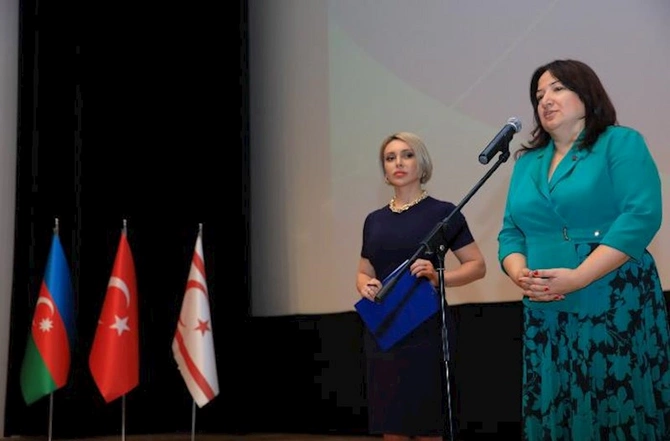 XXI əsrdə yeni nəsil təhsil idarəçiliyi və müasir yanaşmalar mövzunda tədbir keçirildi — FOTOLAR