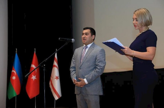 XXI əsrdə yeni nəsil təhsil idarəçiliyi və müasir yanaşmalar mövzunda tədbir keçirildi — FOTOLAR