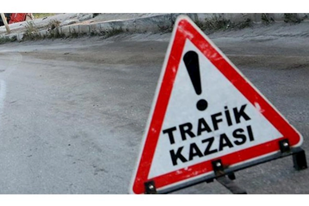 Pikap yük maşını ilə toqquşdu: Ölən və yaralananlar var