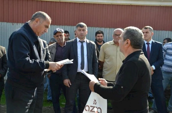 Xəlfələr kənd sakinlərinin müraciətləri “Açıq mikrofon”da