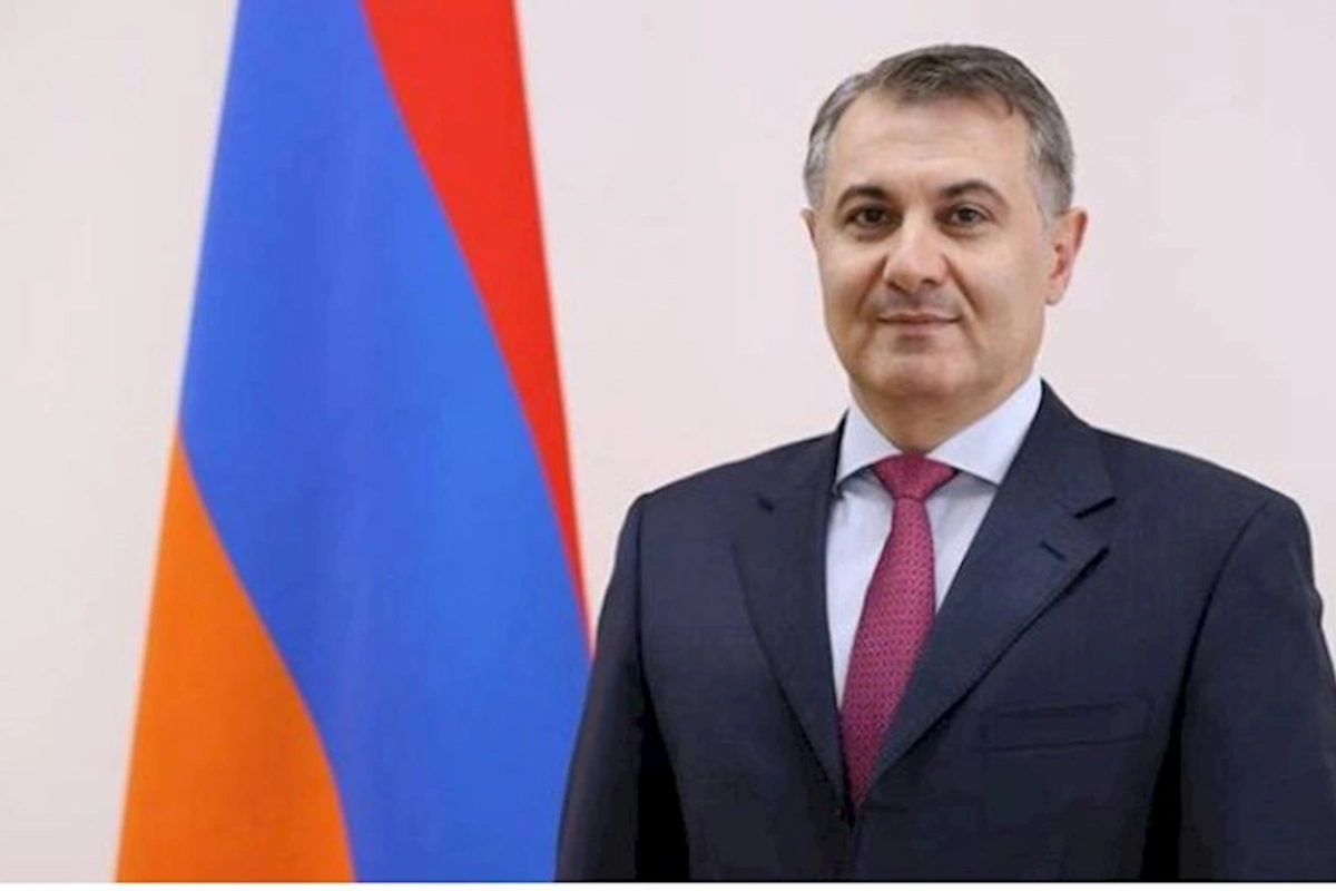 Ermənistan səfirini geri çağırdı, yenisini göndərdi