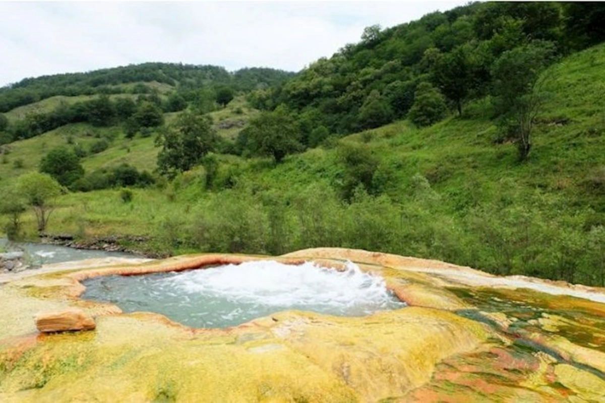 Kəlbəcər, Laçın və Şuşada Azərbaycan brendi olacaq mineral sular istehsal ediləcək