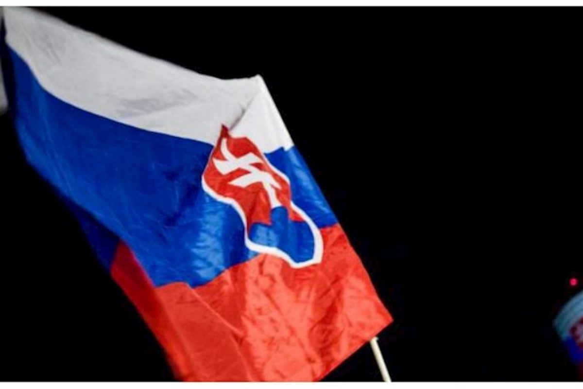 Slovakiya Ukraynaya hərbi yardımı dayandıracaq